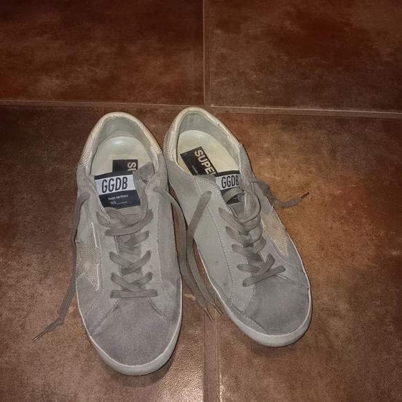 Golden Goose Tan Suede Sneakers with Cream Star - Picture 4 of 5